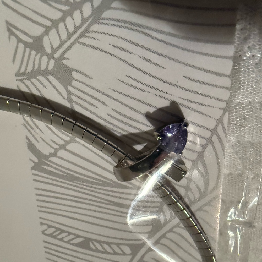 Tanzanite necklace with silver chain - Picture 4 of 5